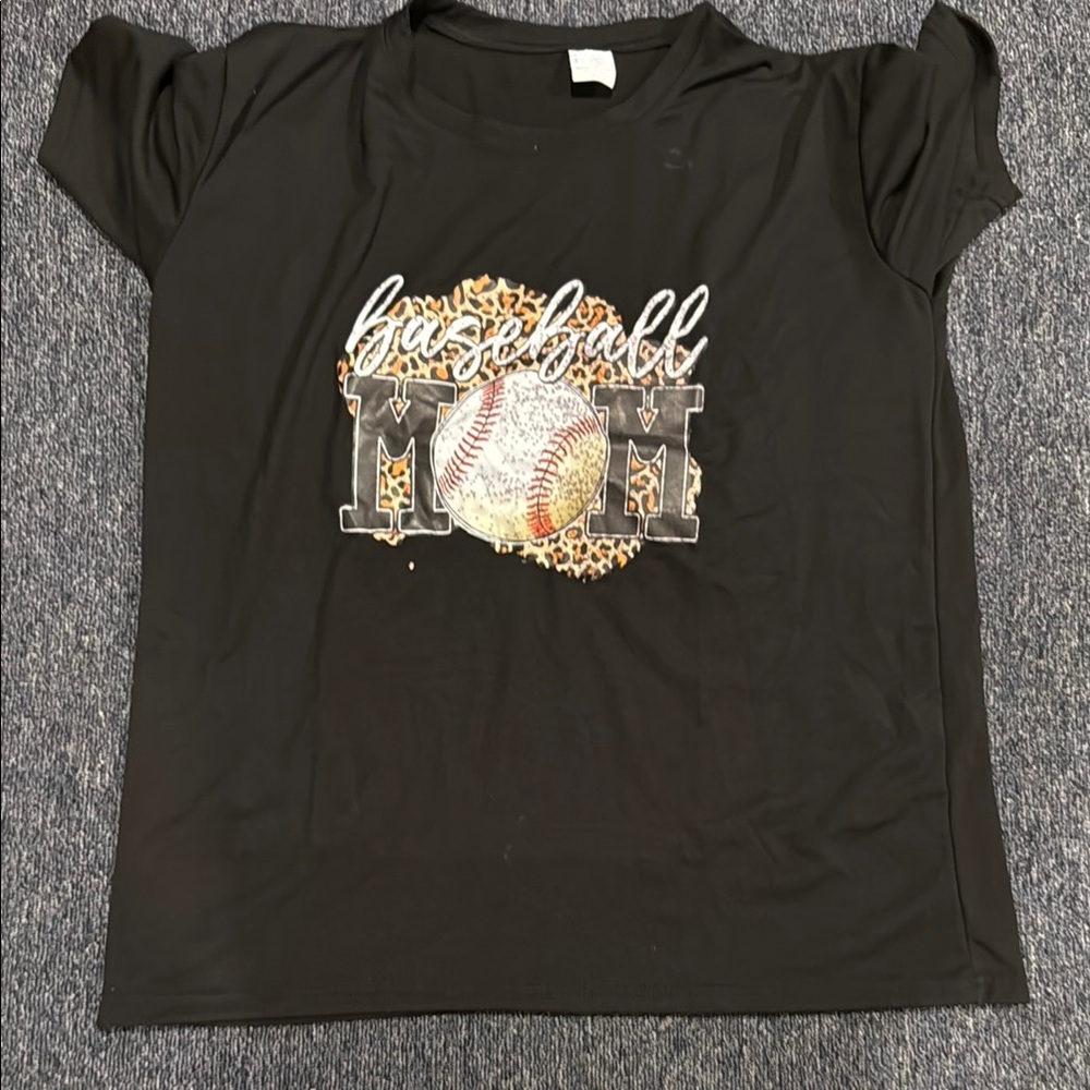 Black Baseball Mom T-Shirt